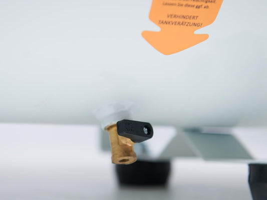 Starkwerk SW 475/10 Druckluftkompressor Kompressor 2,2kW 230V 10Bar 100l Kessel Keilriemenantrieb Luftkompressor Compressor inklusive Druckminderer und Wasserabscheider