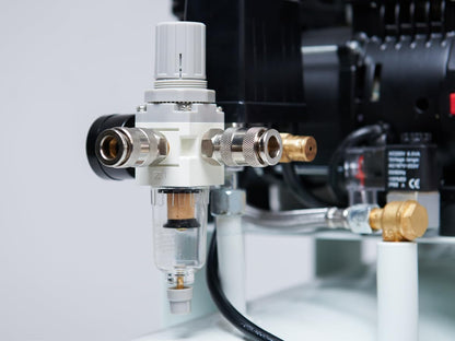 Starkwerk SW 475/10 Druckluftkompressor Kompressor 2,2kW 230V 10Bar 100l Kessel Keilriemenantrieb Luftkompressor Compressor inklusive Druckminderer und Wasserabscheider