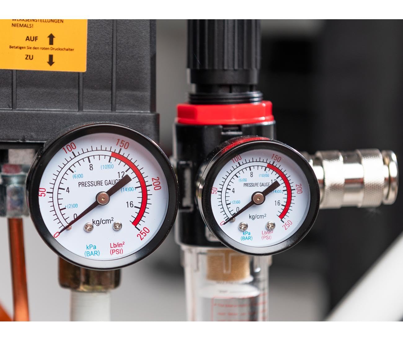 Starkwerk SW 475/10 Druckluftkompressor Kompressor 2,2kW 230V 10Bar 100l Kessel Keilriemenantrieb Luftkompressor Compressor inklusive Druckminderer und Wasserabscheider